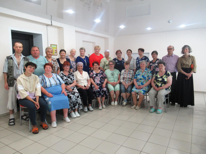 Отдыхаем, танцуем, играем и всех к нам приглашаем!